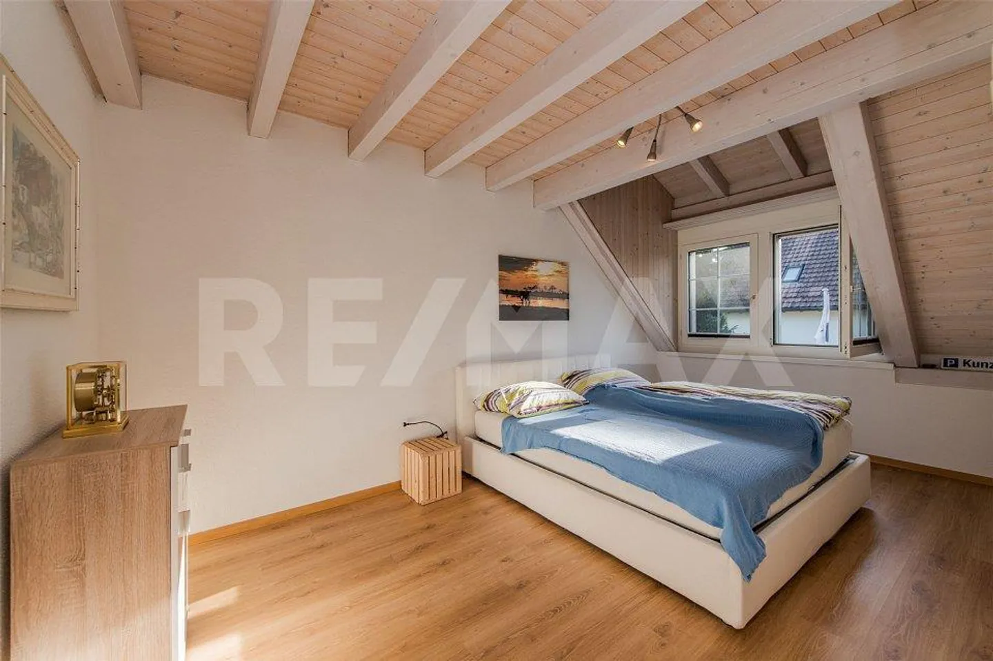 5 ½ ZIMMER ATTIKA-MAISONETTE-WOHNUNG MIT TERRASSE - Foto 7 von 12