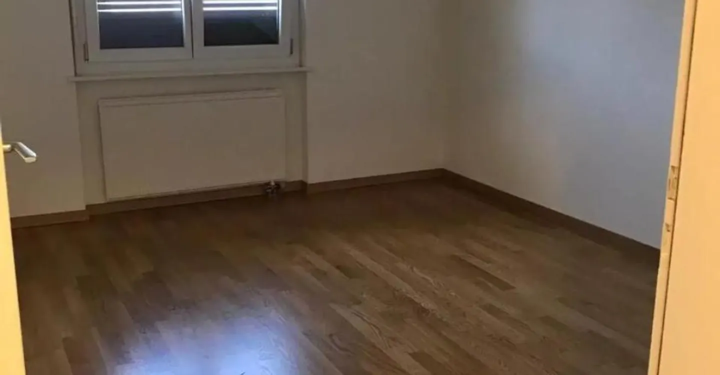 Spacious 3.5-room apartment - Photo 7 of 8