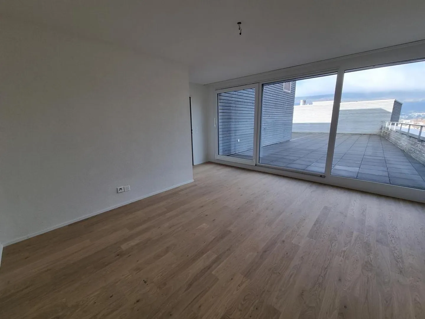Appartement Attique 3.5 Pièces, Votre Nouveau Foyer à Rohr - Photo 6 sur 11