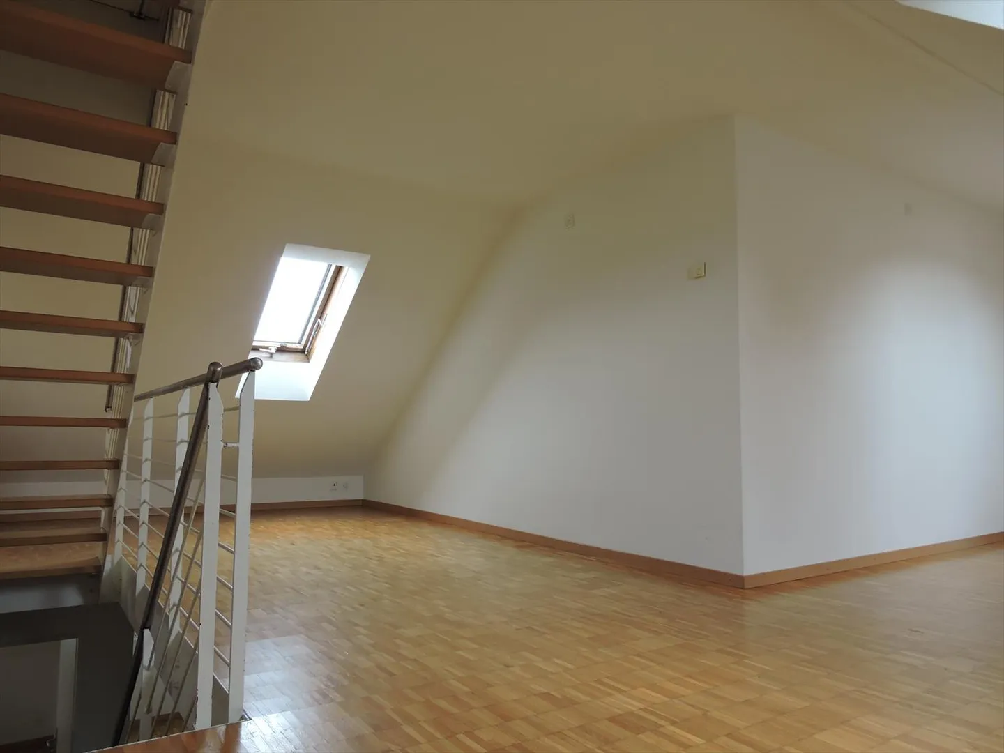 Beautiful penthouse apartment in a top location with terrace - Photo 9 of 12