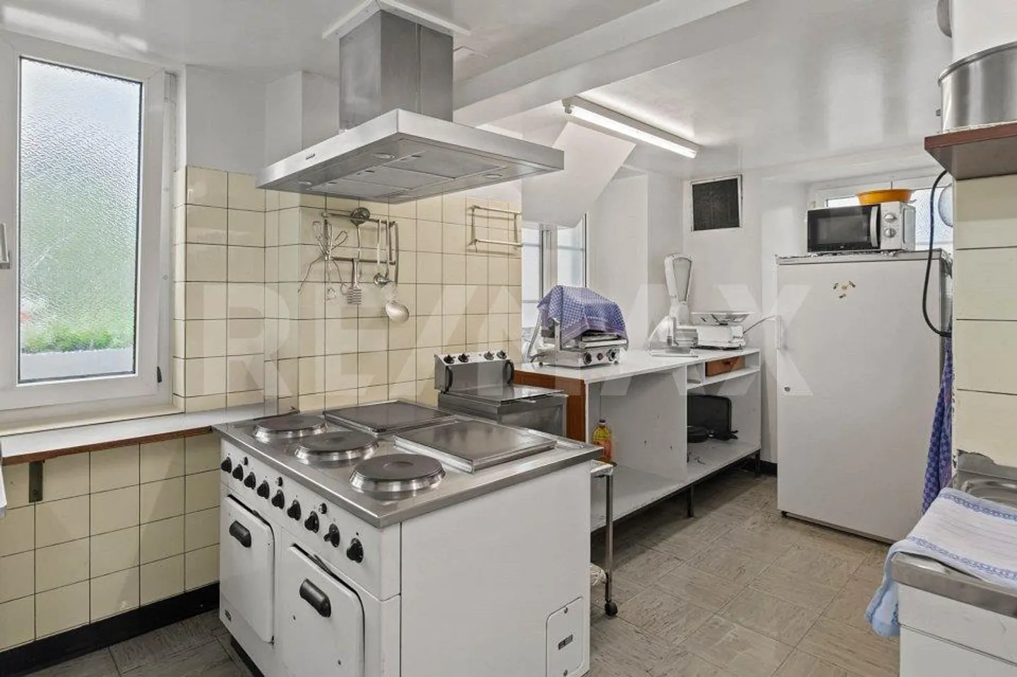 Casa storica con ristorante - Foto 8 di 13