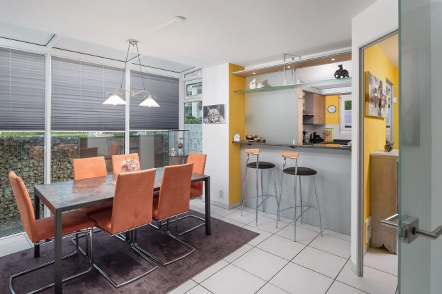 Ampia casa a schiera angolare di 5,5 stanze con giardino e molto spazio per tutta la famiglia - Foto 4 di 13