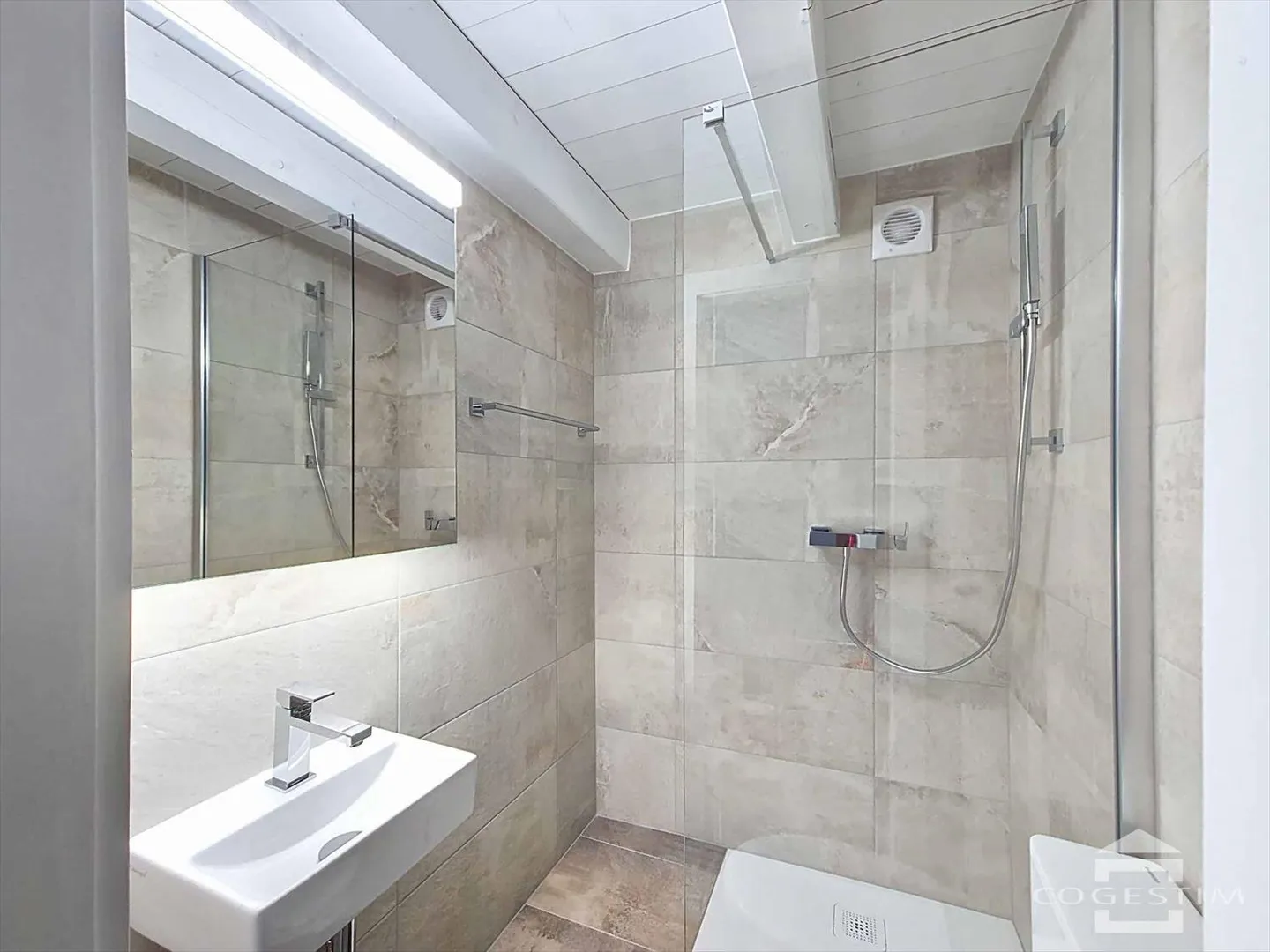 Appartement 4.5 pièces - Photo 9 sur 9