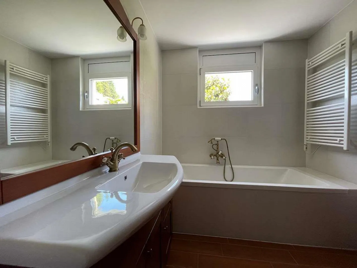 Panorama-Penthouse mit großer Terrasse und Seeblick - Foto 8 von 13