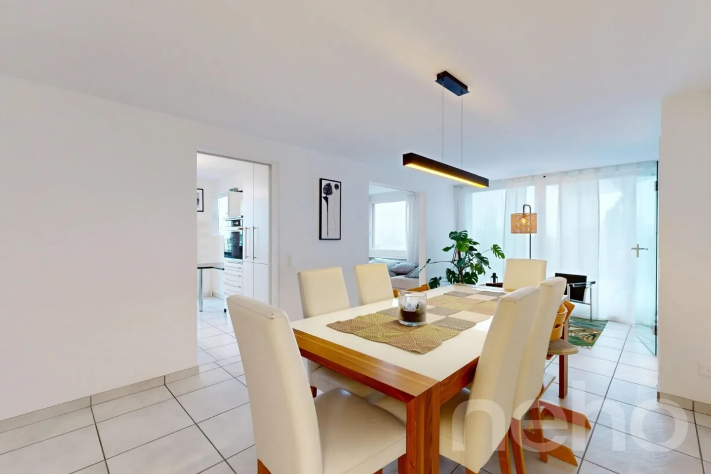 Geräumige Terrassenwohnung mit Alpensicht - Foto 4 von 12