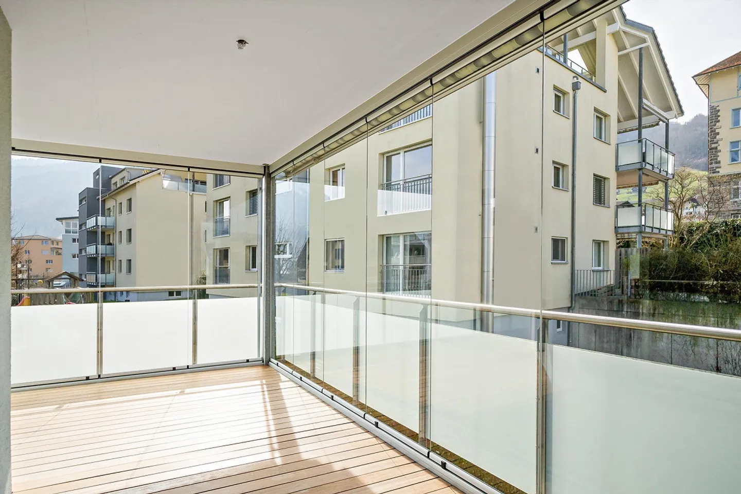 3.5 Room Apartment Near the Lake - Photo 8 of 10