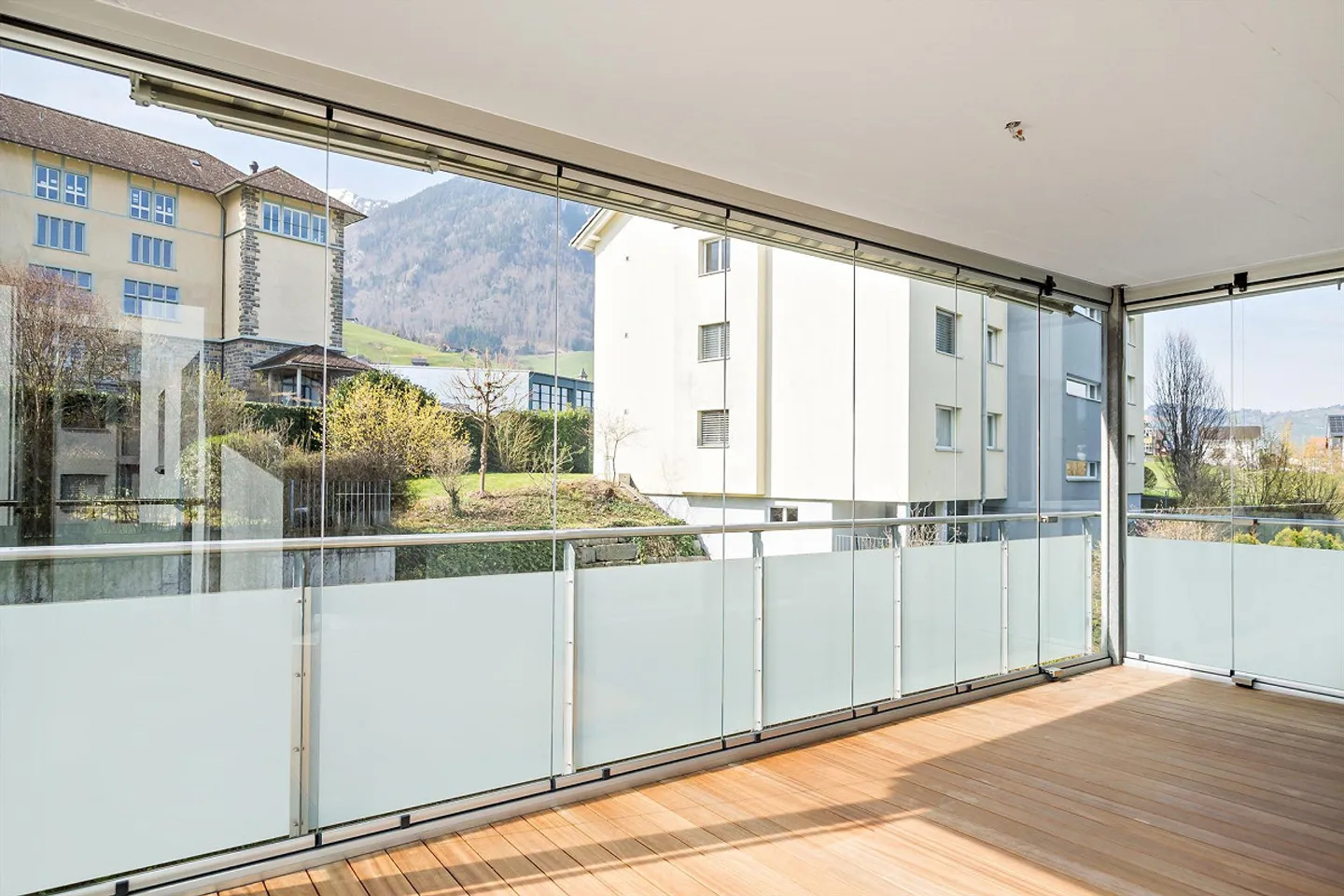 3.5 Room Apartment Near the Lake - Photo 9 of 10