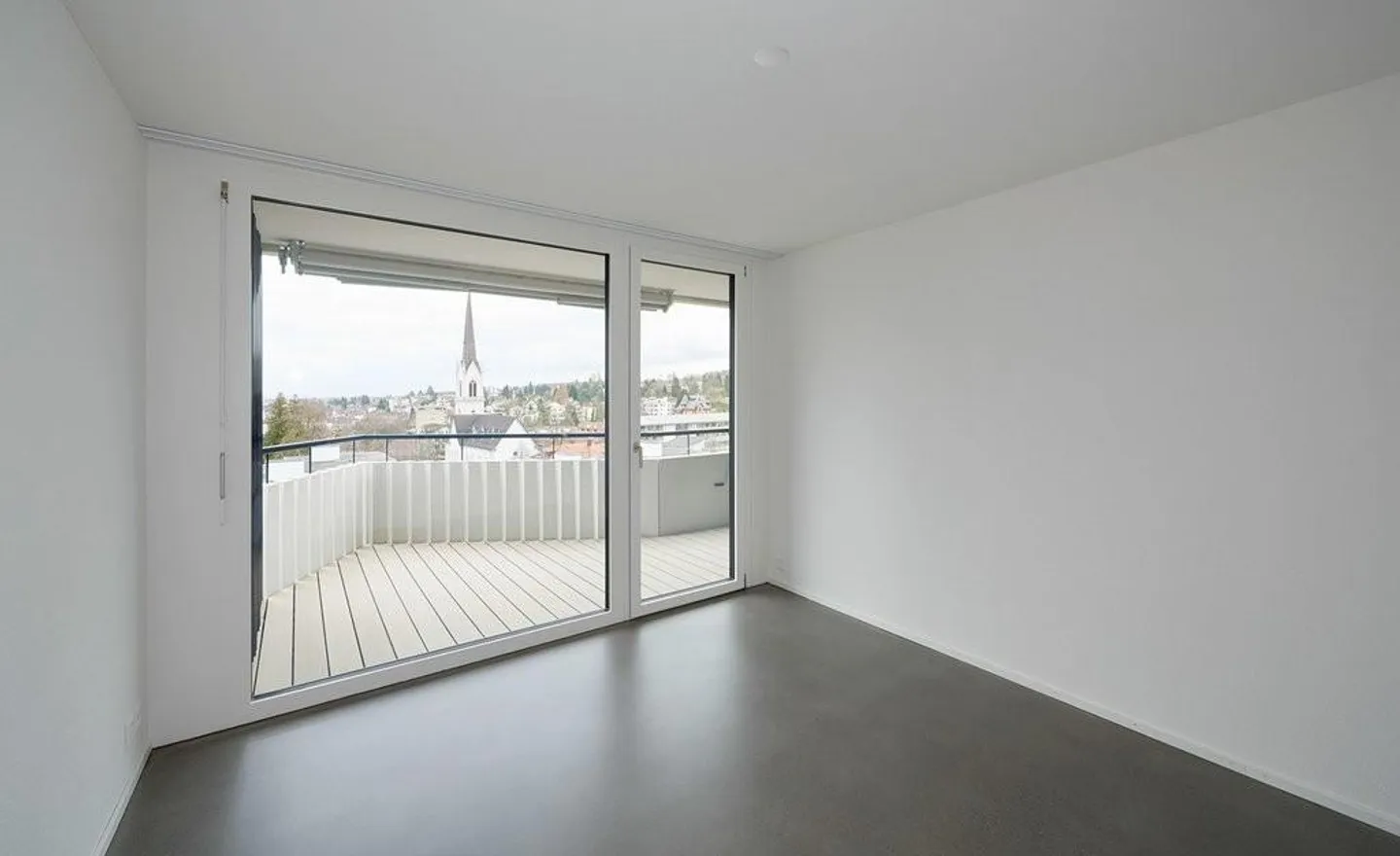 Excellent living in a central and sunny location! - Photo 7 of 10