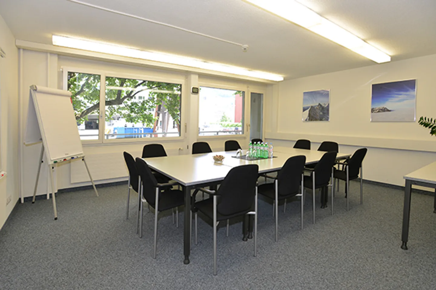 Espace de bureau attrayant à Zug - Photo 4 sur 7