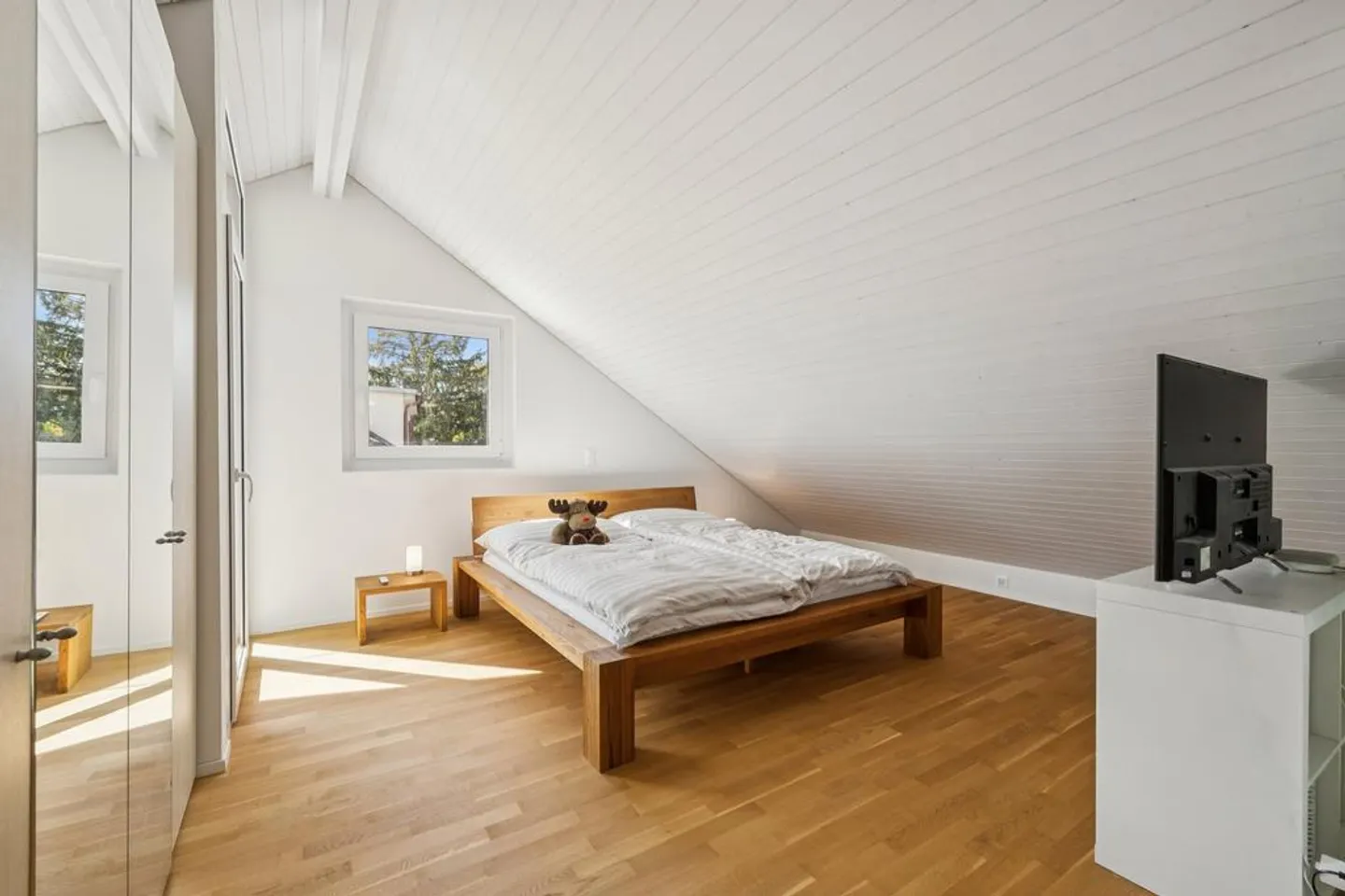 Light-flooded 5.5-room maisonette apartment - Photo 6 of 11