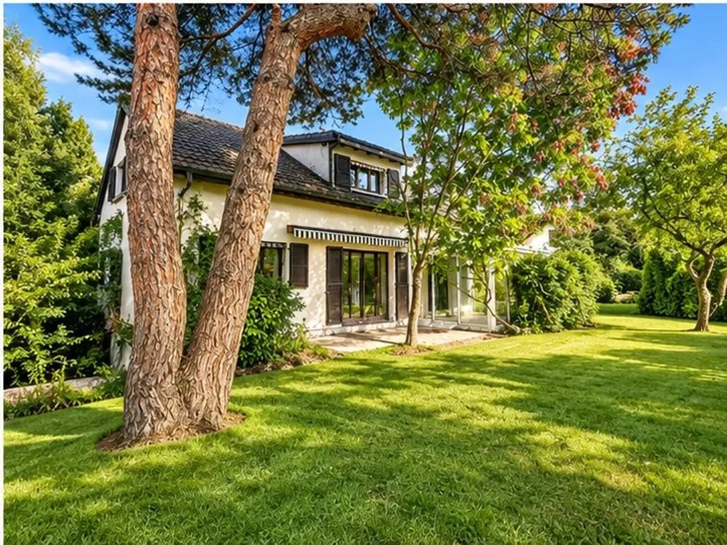 Maison à vendre à Genève, Suisse - Photo 1 sur 17