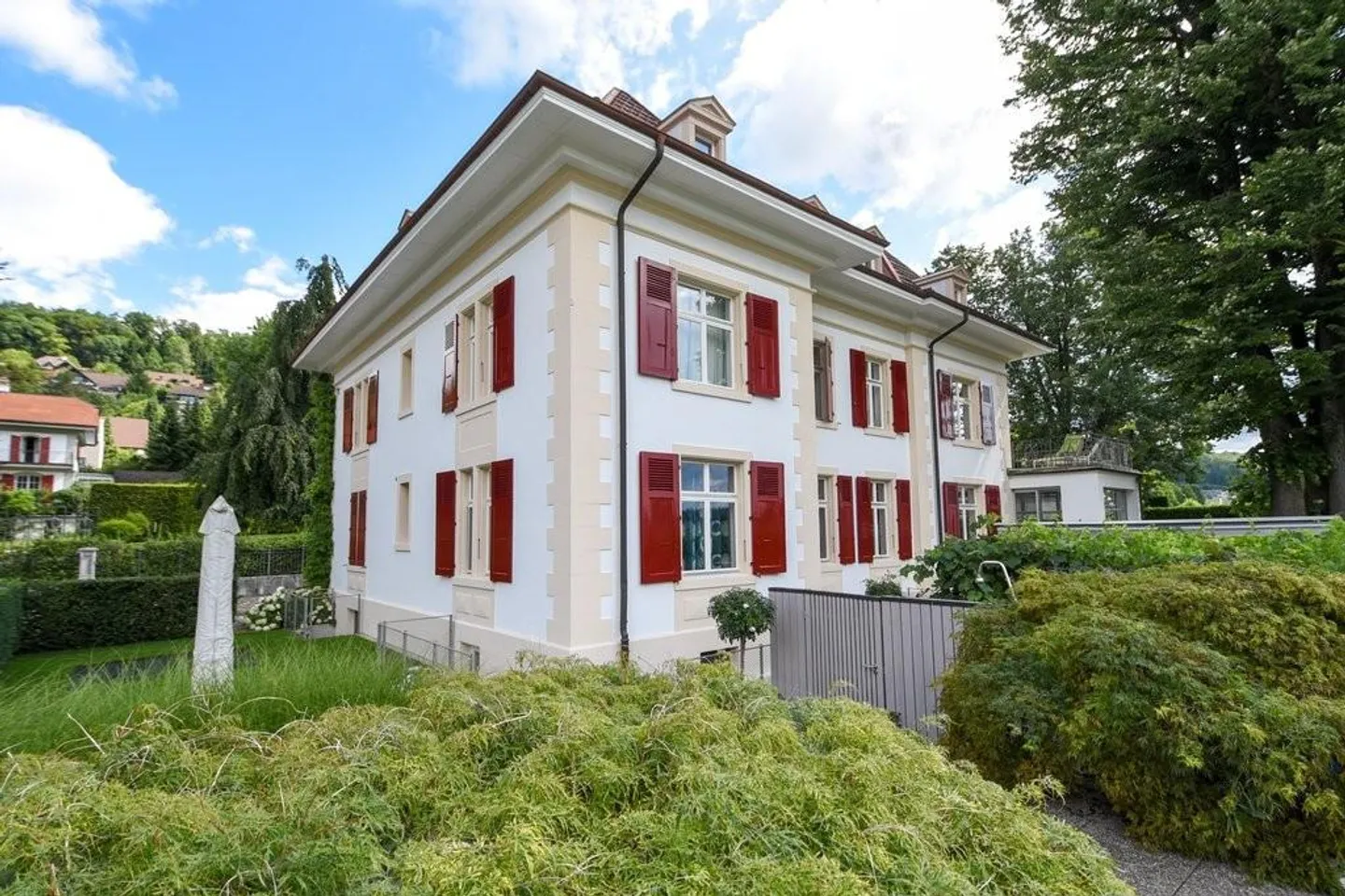 Luxuriöse Wohnung mit Schlossblick, Pool und grosser Terrasse! - Foto 12 di 12