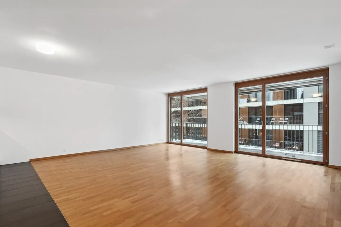 Appartamento moderno in città nel centro di Biel - Foto 3 di 10