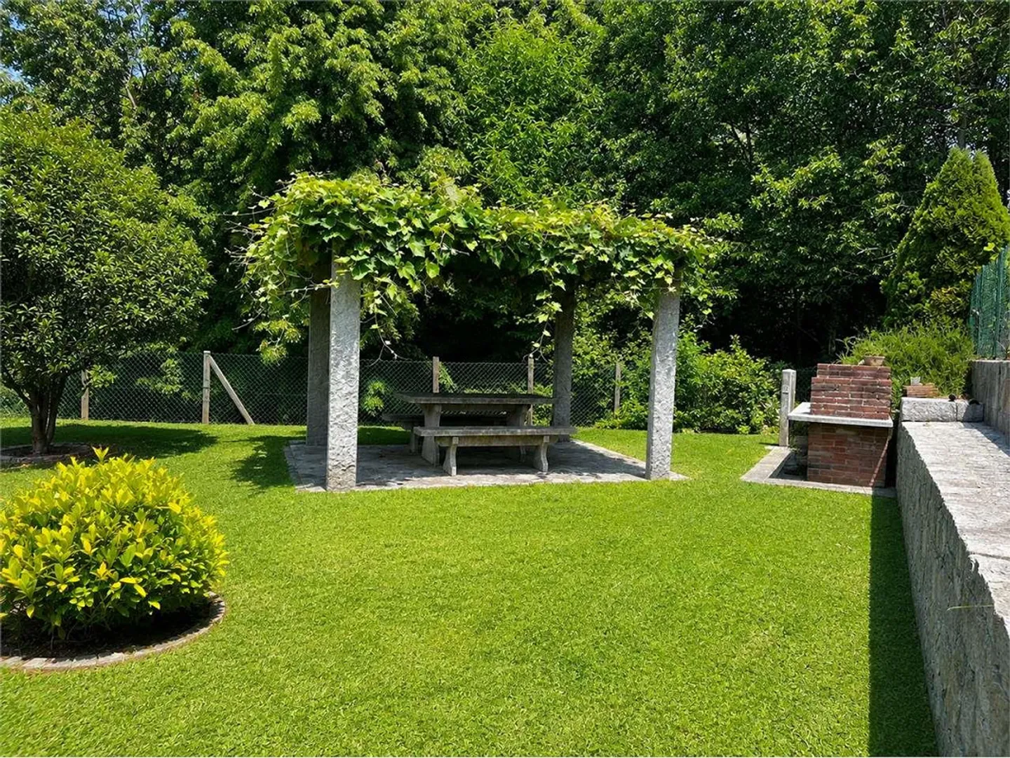 Appartamento luminoso con giardino e sala fitness nel complesso residenziale - Foto 1 di 7