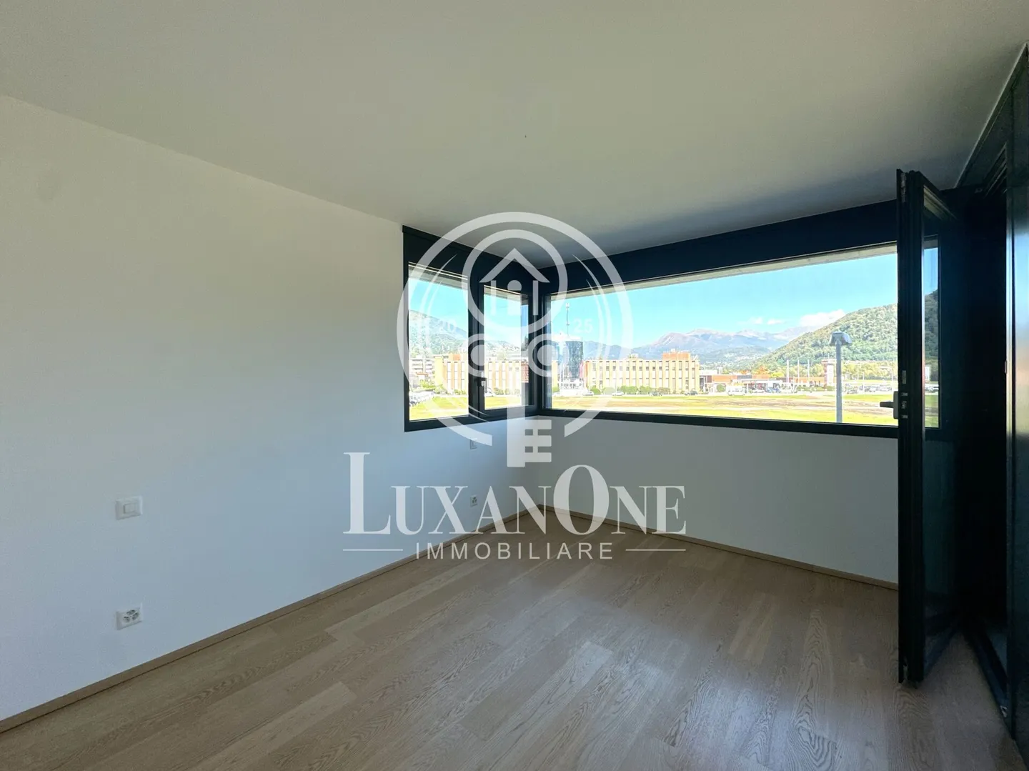 Appartamento moderno di 3,5 locali ad Agno, a pochi passi dal lago - Foto 8 di 12