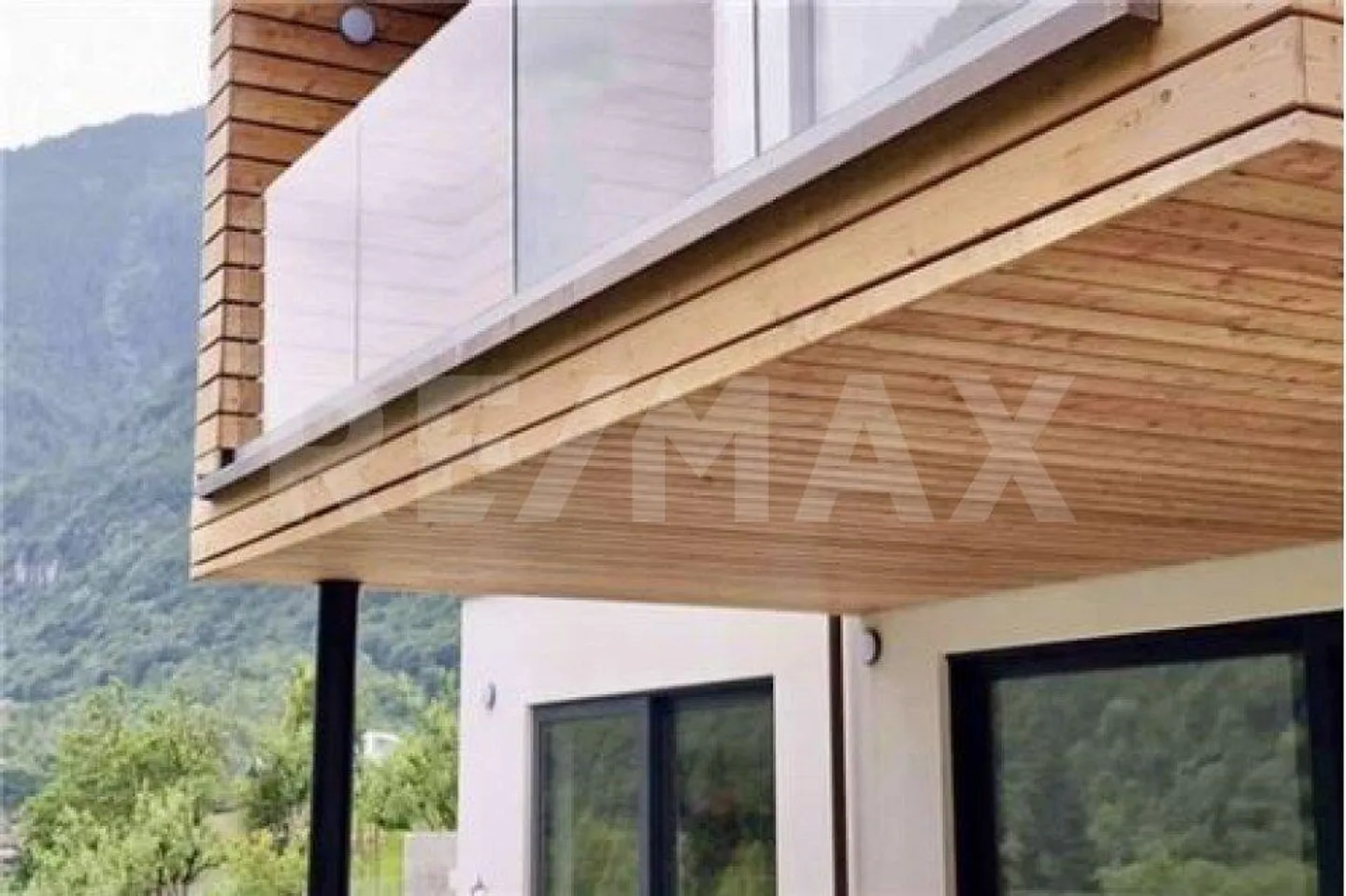 Belle villa au milieu de la nature plus terrain et permis de construire pour une deuxième villa - Photo 11 sur 13