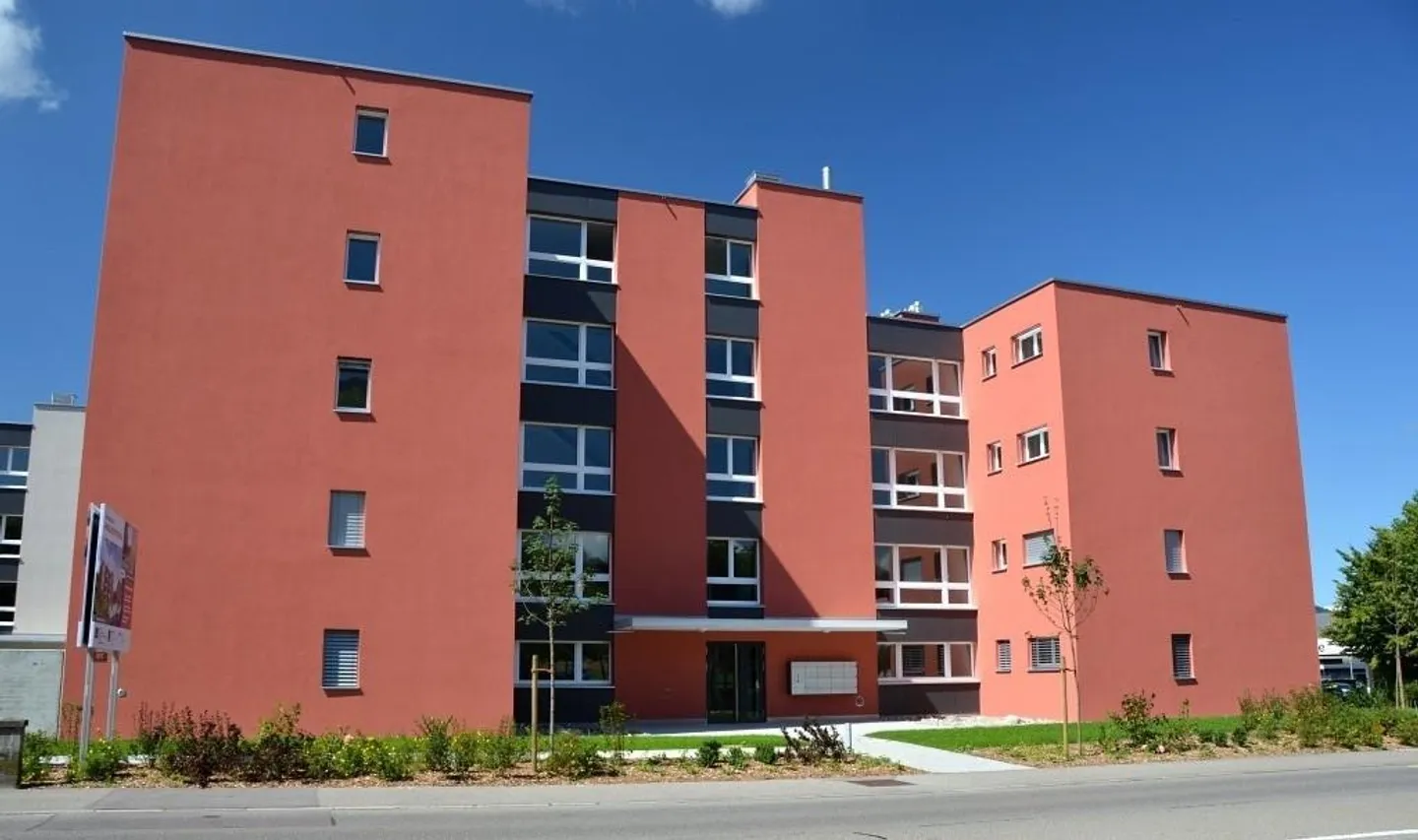 Appartamento Minergie di 4.5 locali con lavatrice/asciugatrice privata - Foto 1 di 19