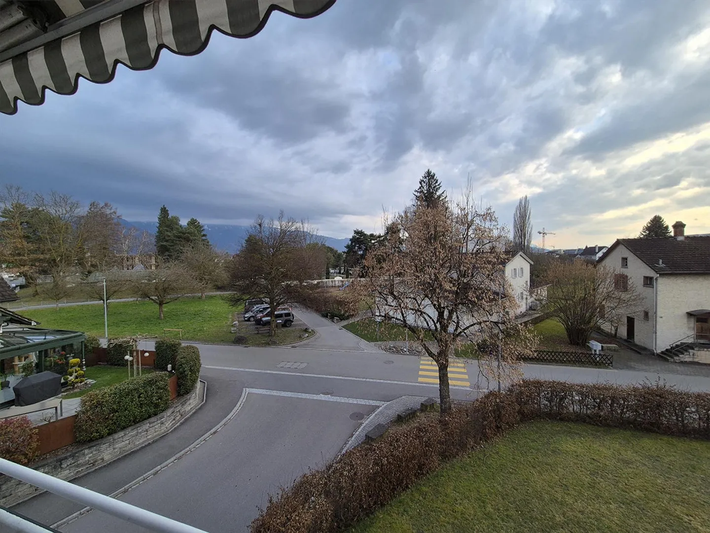 Appartamento luminoso 3.5 locali - Foto 5 di 11