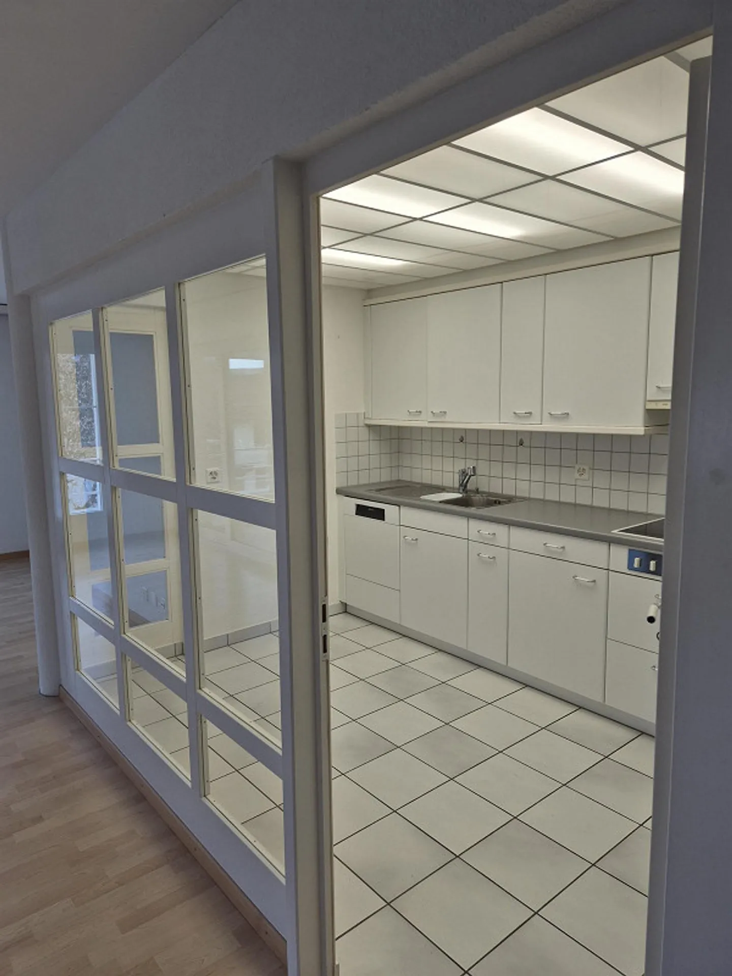 Appartamento luminoso 3.5 locali - Foto 7 di 11