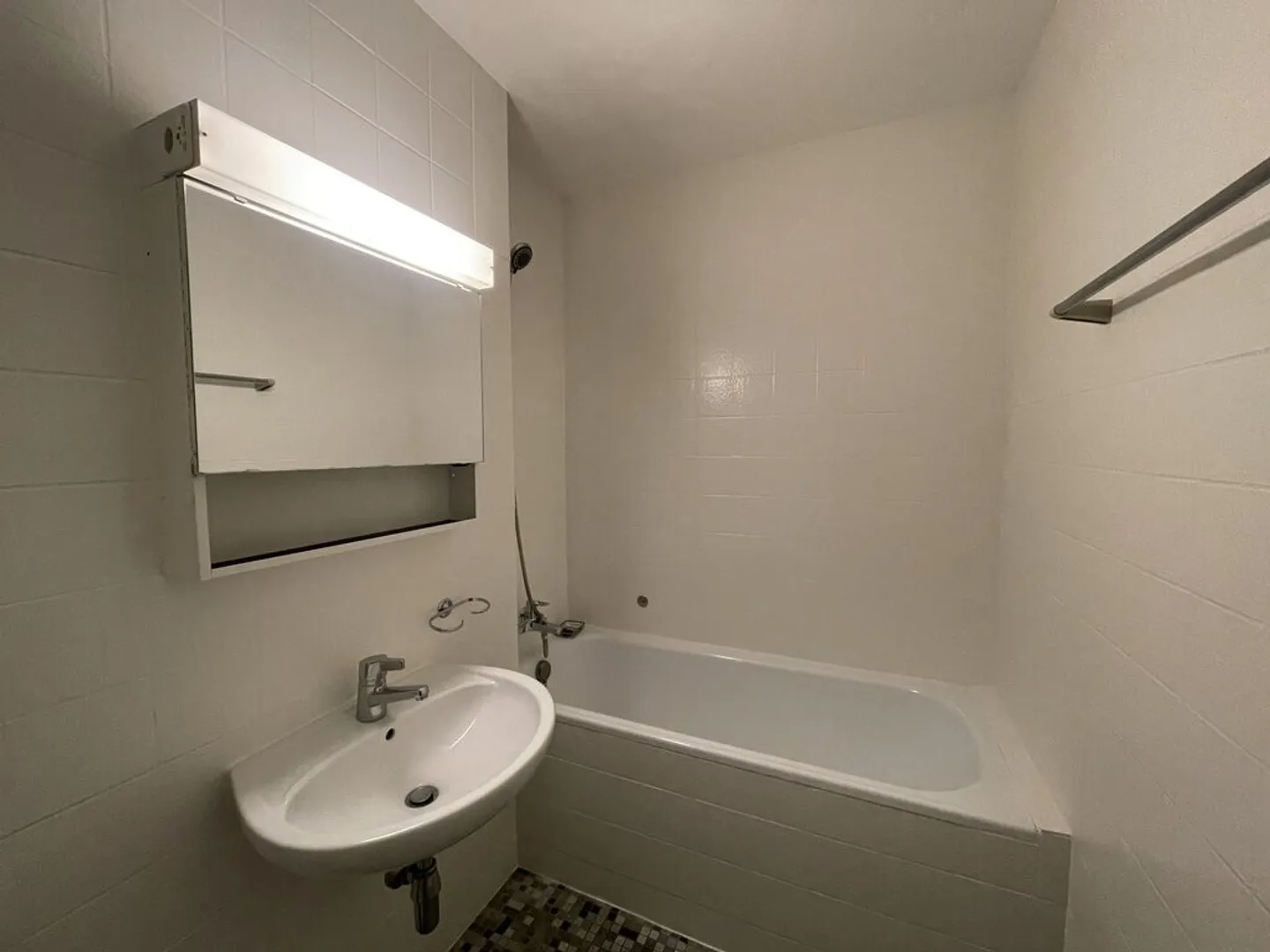 Joli appartement de 3.5 pièces au 5ème étage - Foto 5 di 7