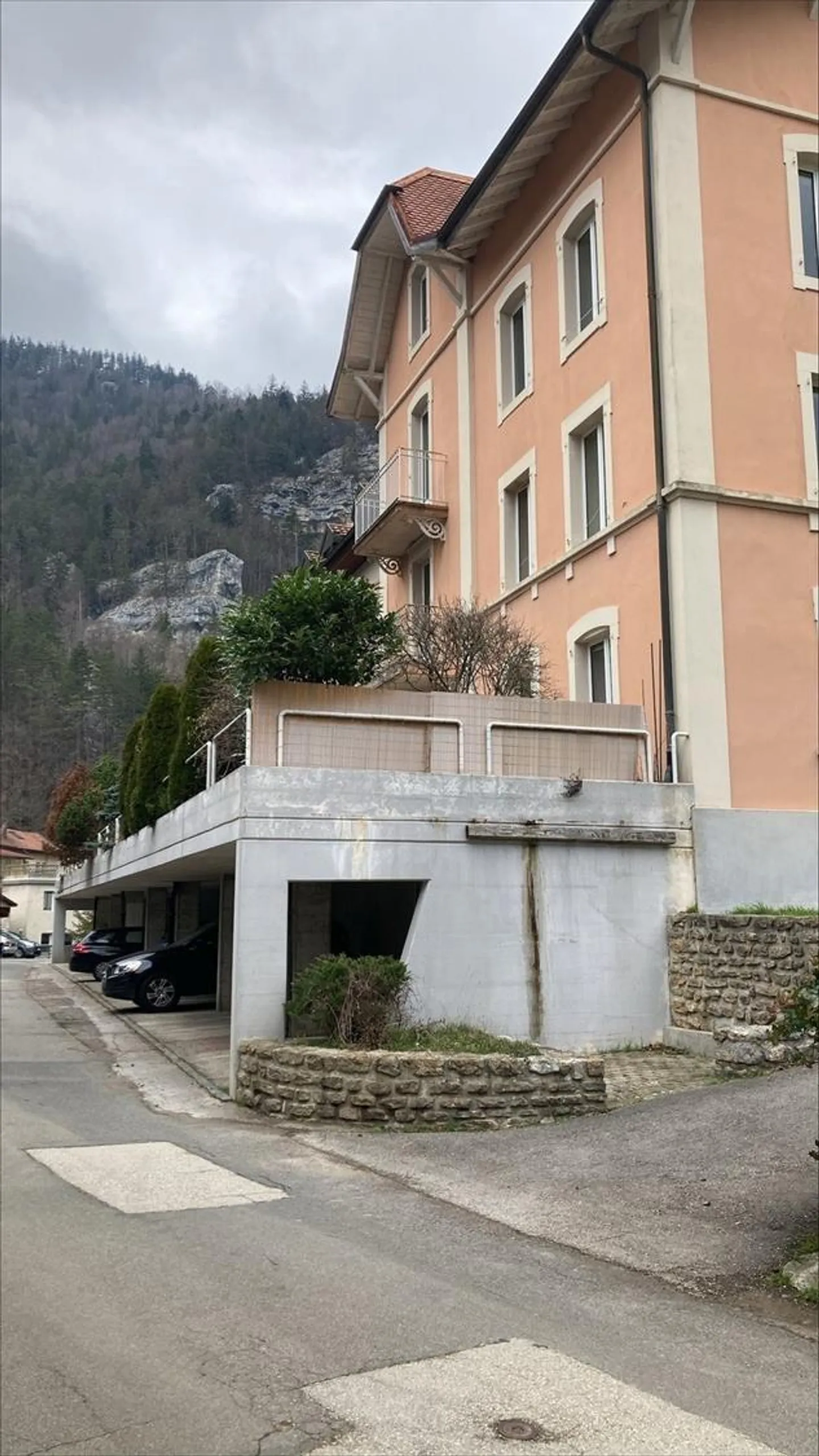 BELLO APPARTAMENTO IN AFFITTO CON BALCONE - Foto 2 di 2