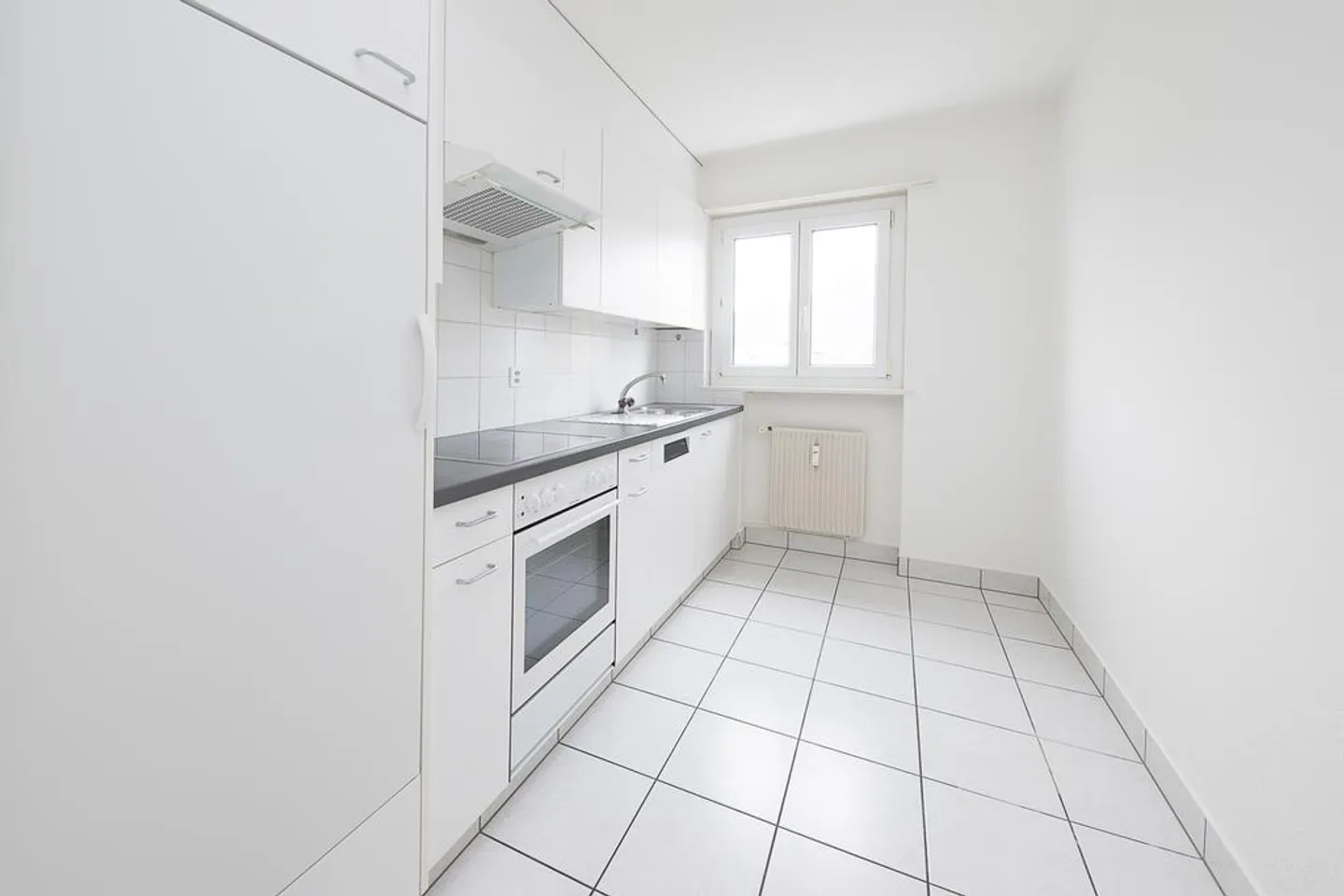 Quietly Located 4-Room Apartment with Garden Seating Area - Photo 7 of 9