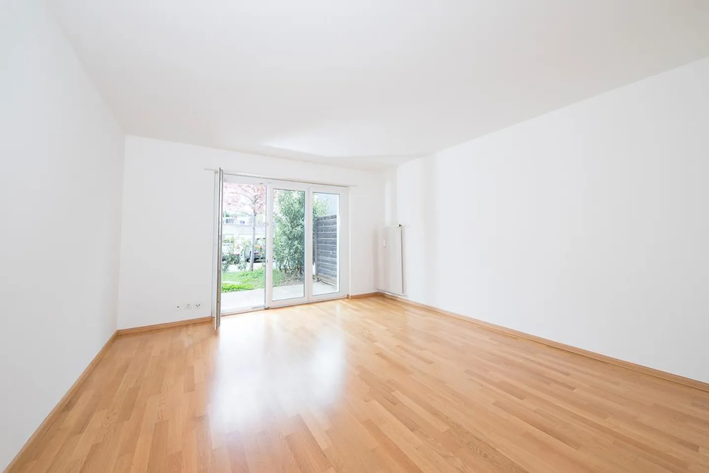 Quietly Located 4-Room Apartment with Garden Seating Area - Photo 3 of 9