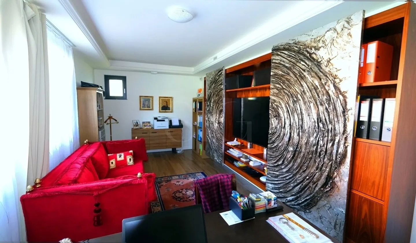 Luxury Villa in Montagnola - Photo 13 of 15
