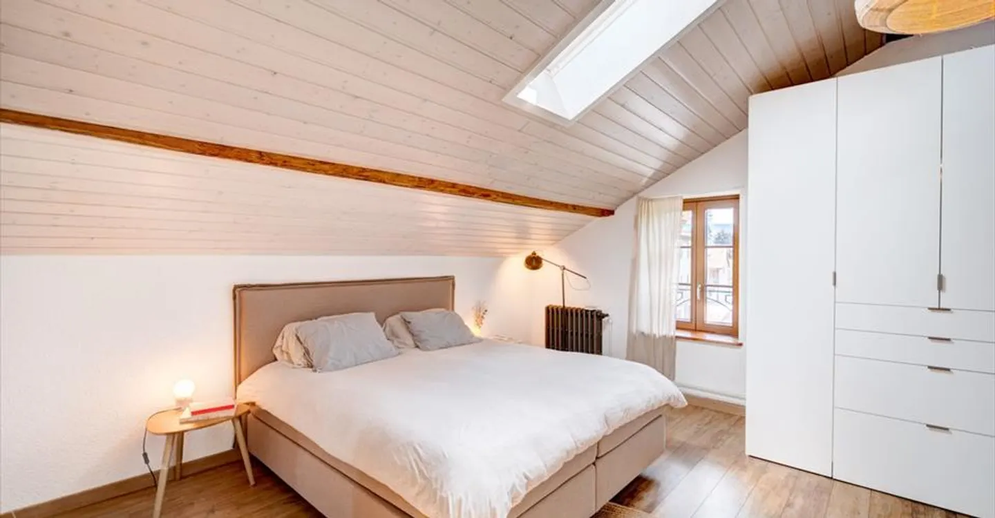 Charming Renovated Village House - Photo 8 of 11