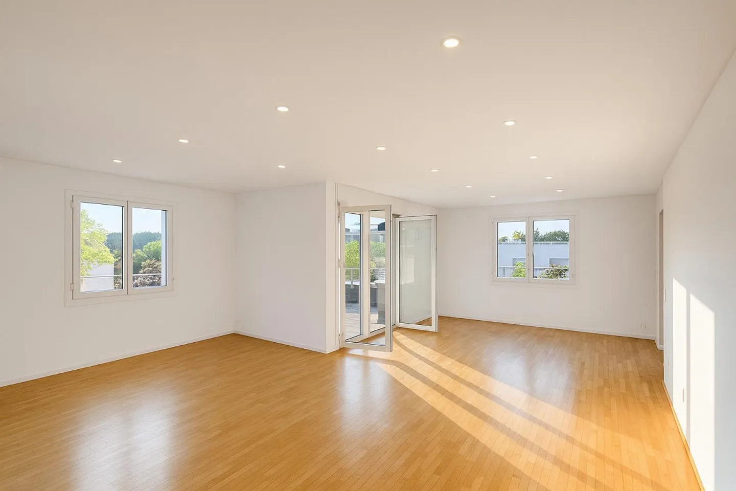 3.5-room penthouse apartment with large terrace - Photo 1 of 10