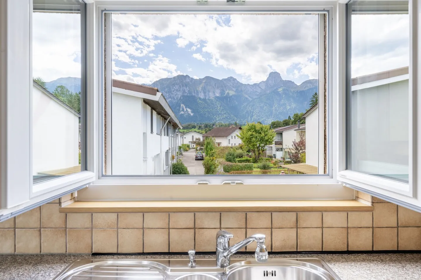 Room for New Perspectives - Your 4.5-Room Apartment for Well-Being - Photo 1 of 15