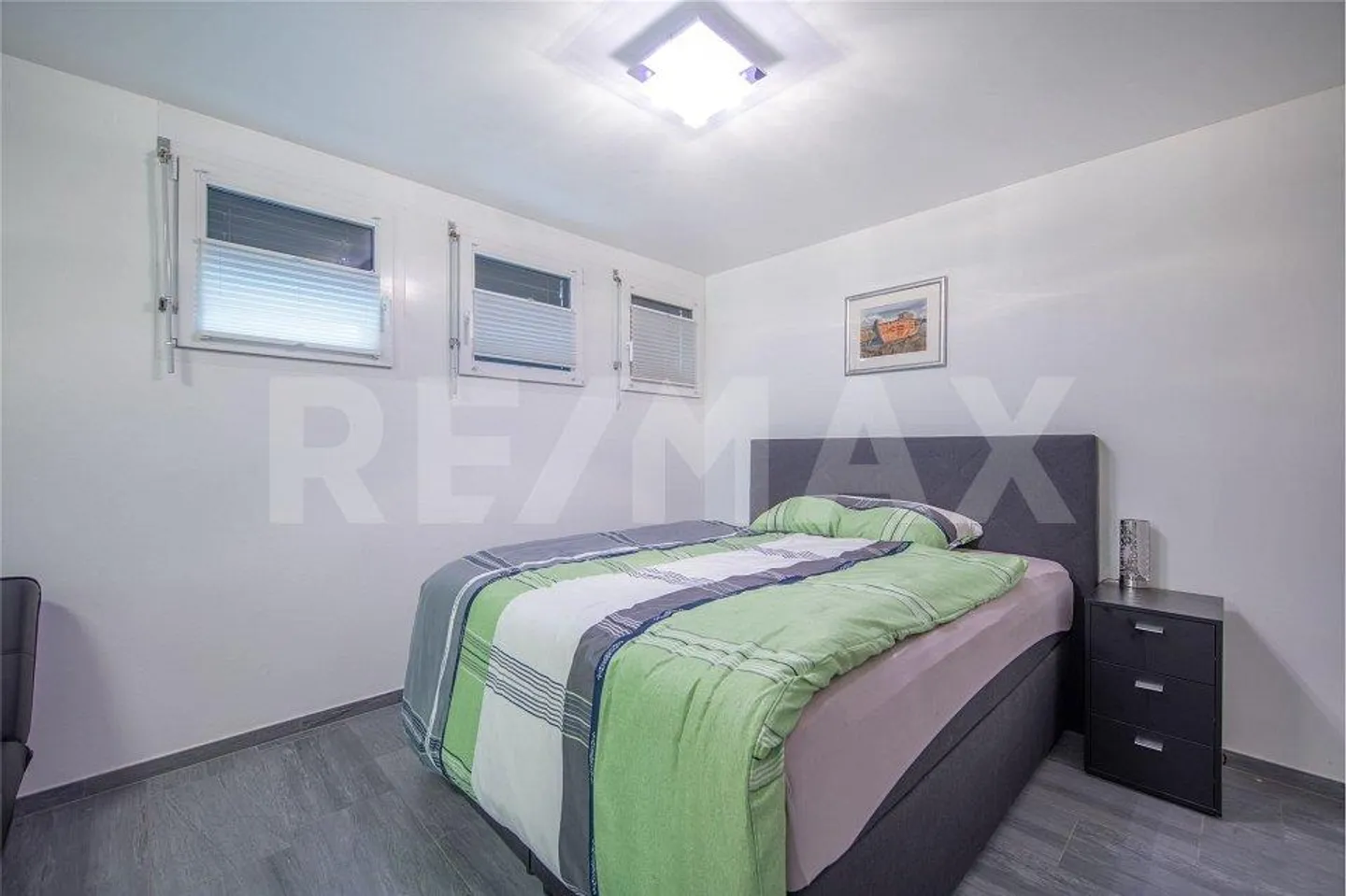 Exclusive Single-Family Home in a Quiet Location near Bellinzona - Photo 9 of 13