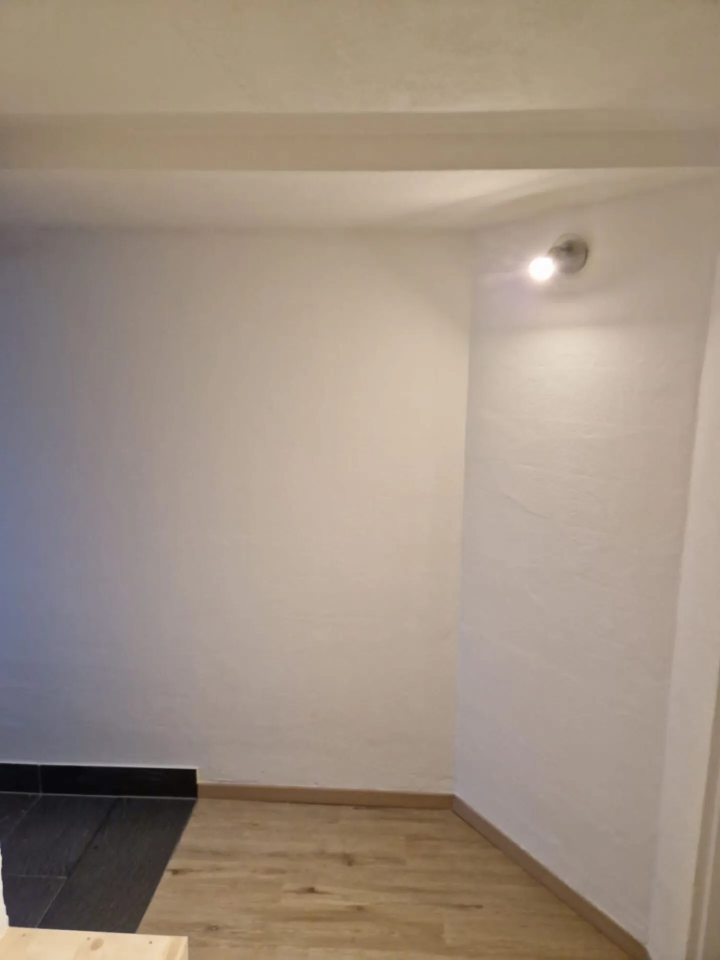 Helle Maisonette an ruhiger Lage mit Garage, Hobbyraum und Abstellplatz Kopie - Foto 11 von 11