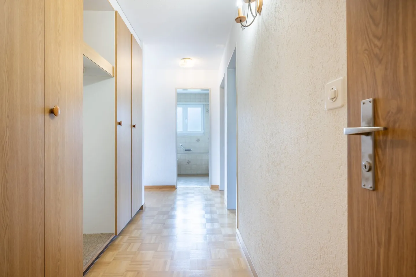 Room for New Perspectives - Your 4.5-Room Apartment for Well-Being - Photo 11 of 15