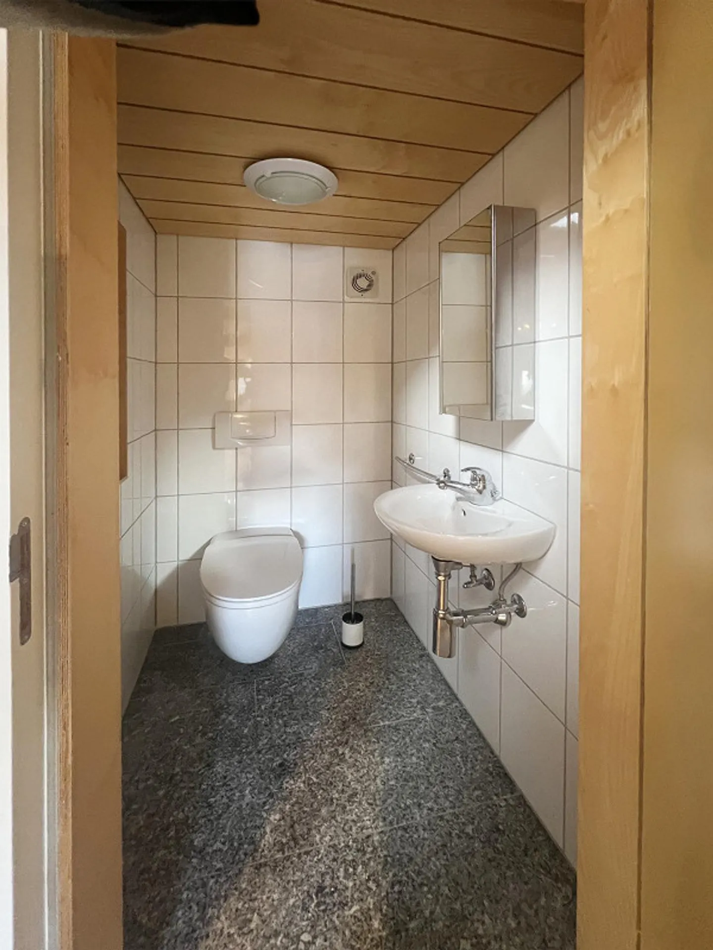 Beautiful penthouse apartment with a view - Photo 9 of 10