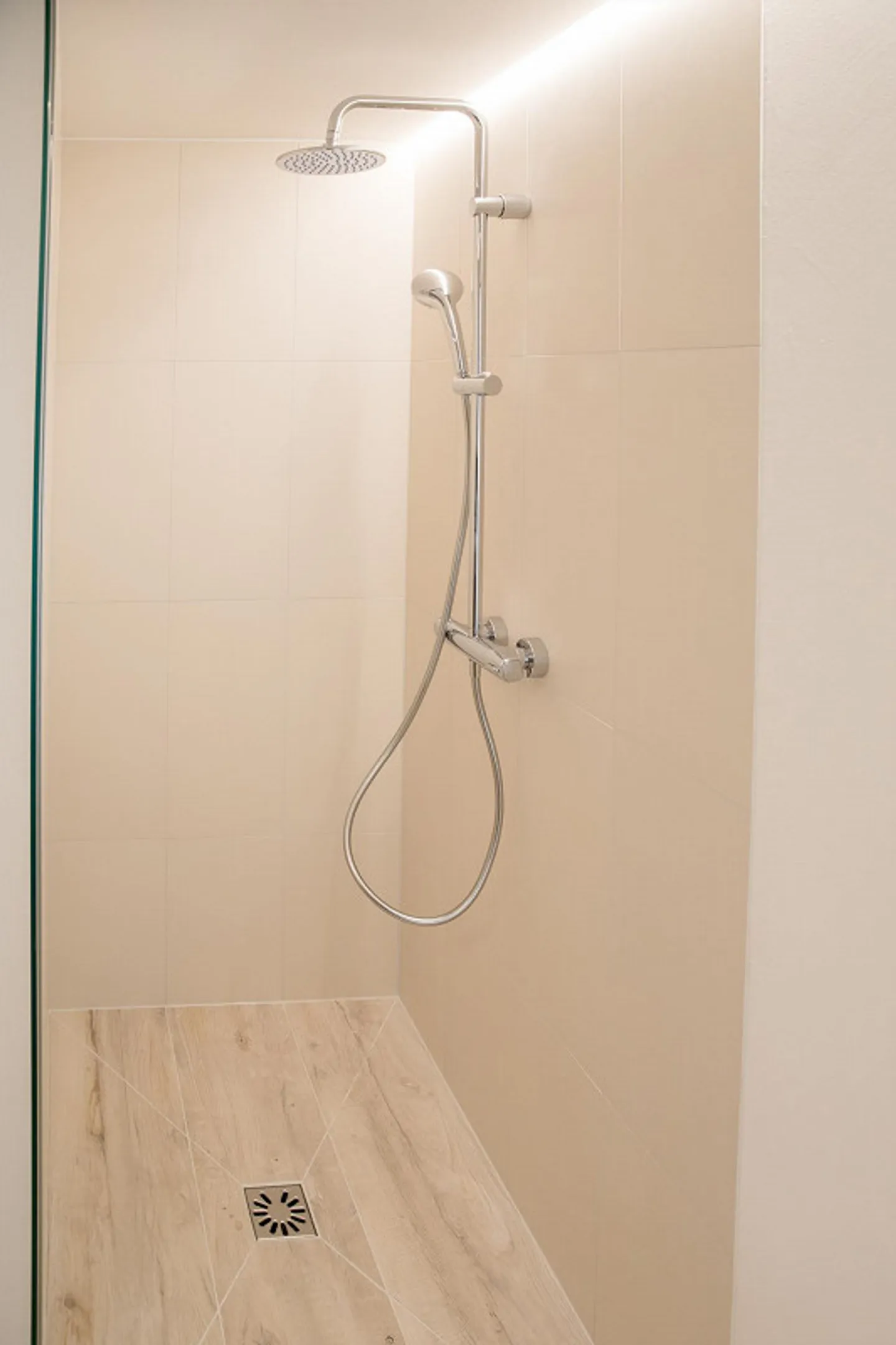 Top moderne, sehr hochwertige Loftwohnung, auf 2 Etagen - Foto 6 von 11