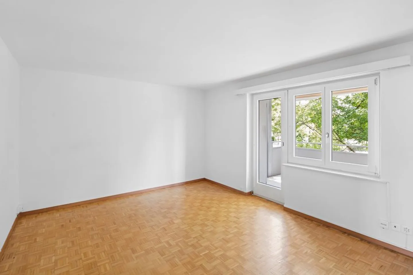 Beautiful and bright 3-room apartment for rent in Uster - Photo 3 of 5