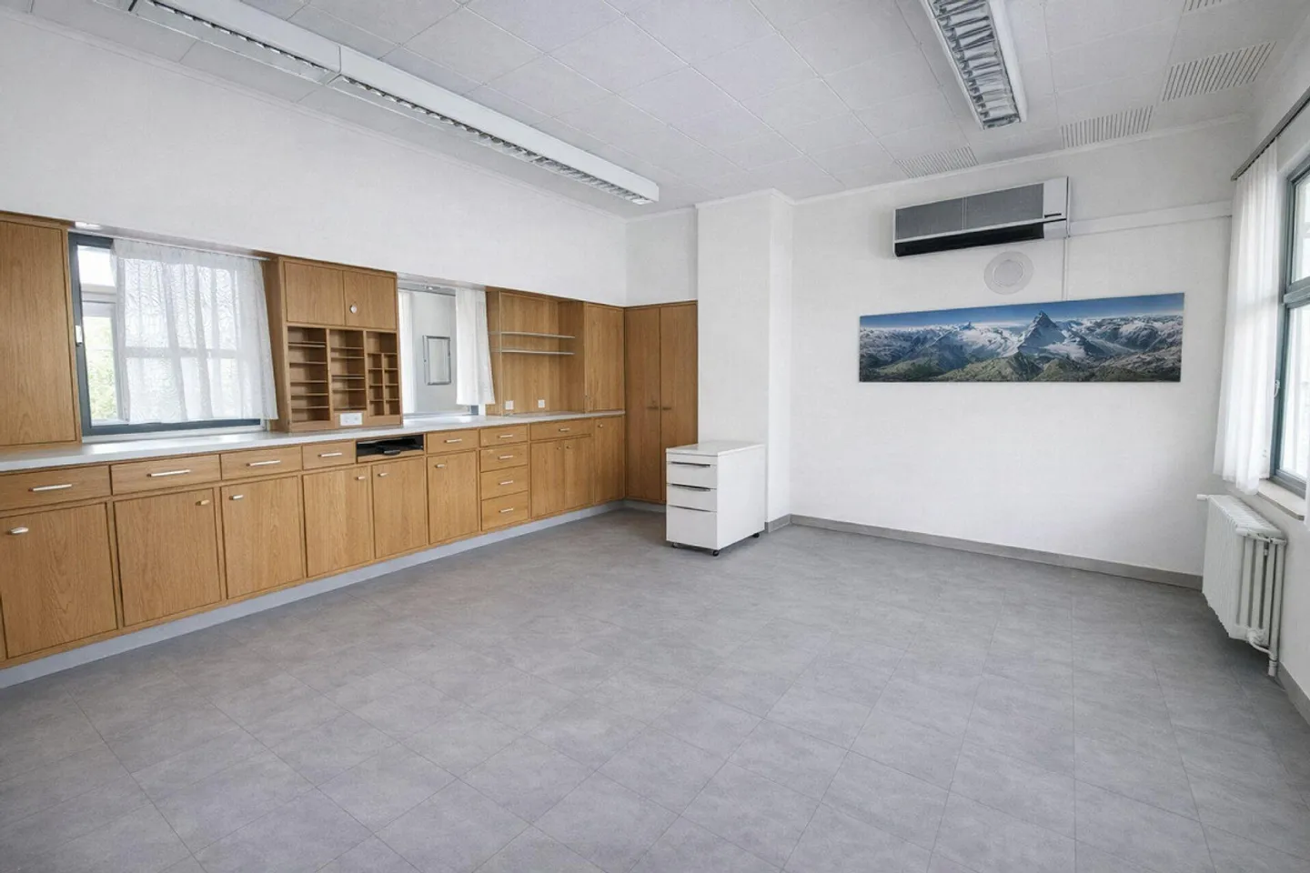 Espace attrayant à louer à la gare d'Aadorf - Photo 2 sur 3