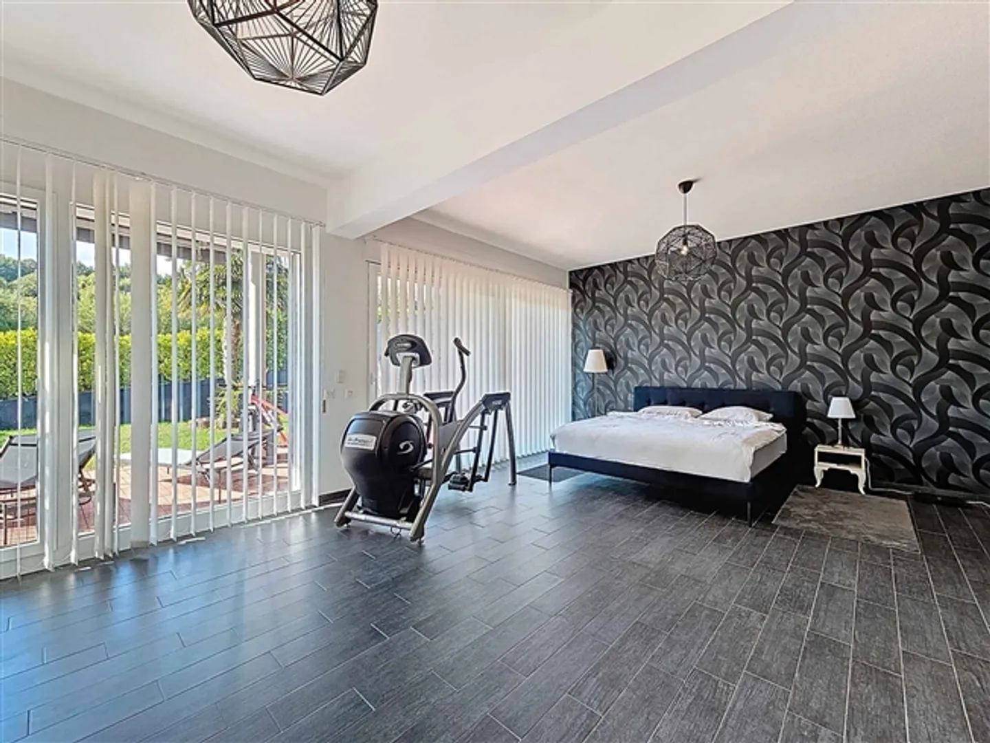 Maison de 5,5 pièces adjacente avec jardin et vignobles - Photo 6 sur 13