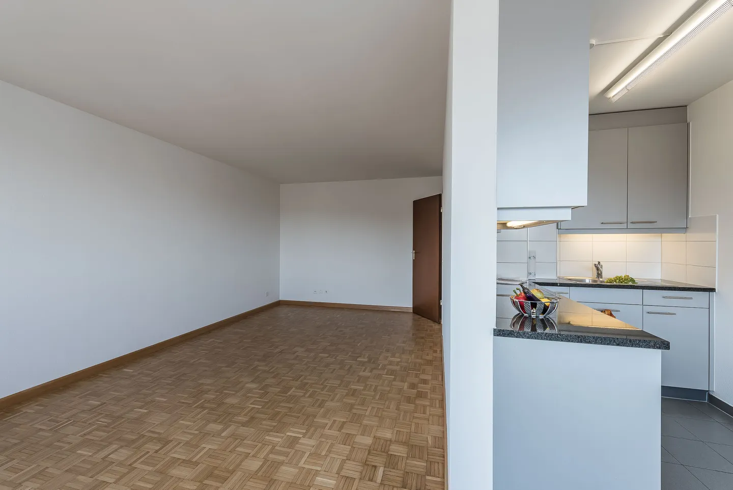 Beautiful apartment with a view! - Photo 5 of 9