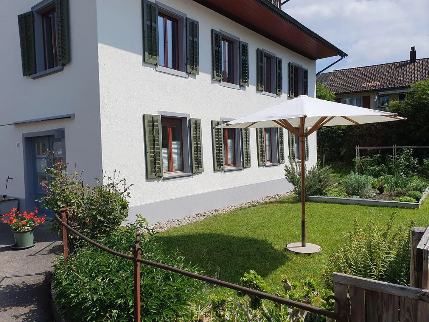 Appartement Loft Charmant au Cœur de Mettmenstetten - Photo 4 sur 5