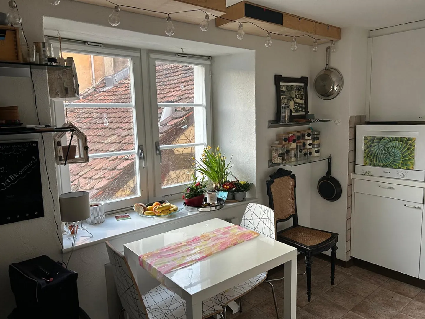 Room in the Old Town - Photo 1 of 5