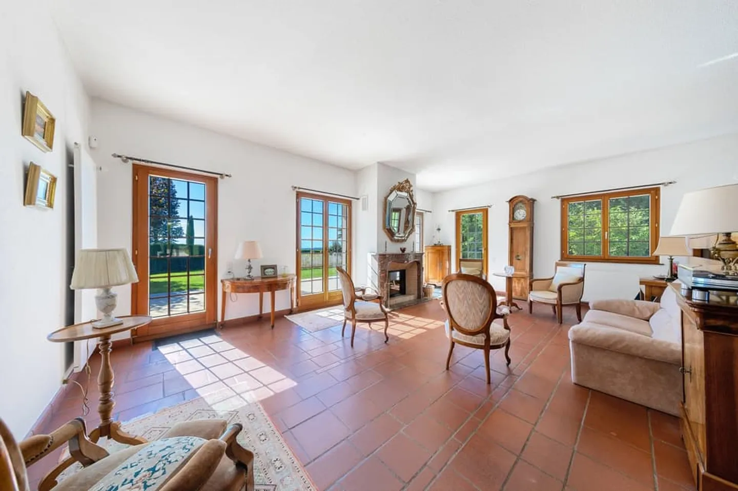 Magnifica villa indipendente di 7,5 locali a Chéserex - Foto 6 di 13