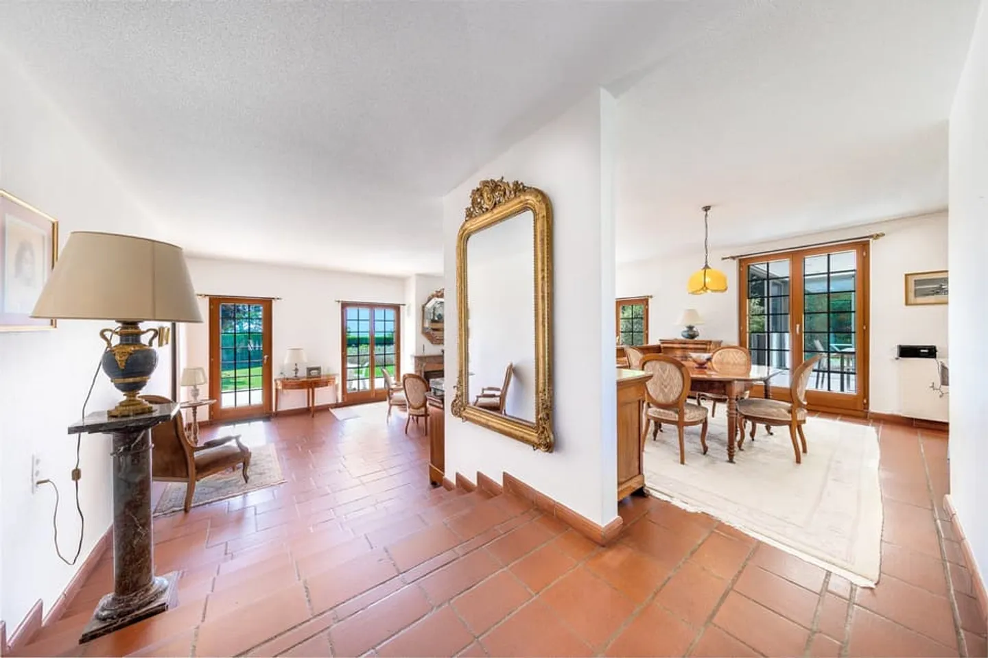 Magnifica villa indipendente di 7,5 locali a Chéserex - Foto 11 di 13