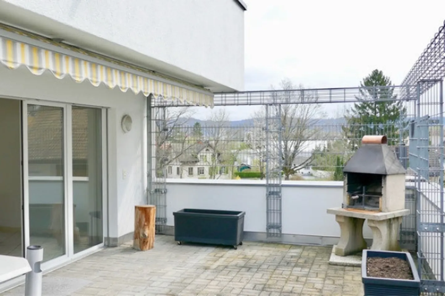 Very beautiful and bright apartment with a large terrace! - Photo 11 of 14