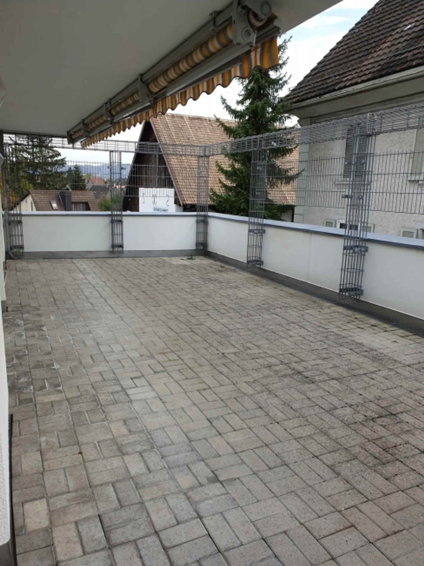 Very beautiful and bright apartment with a large terrace! - Photo 12 of 14