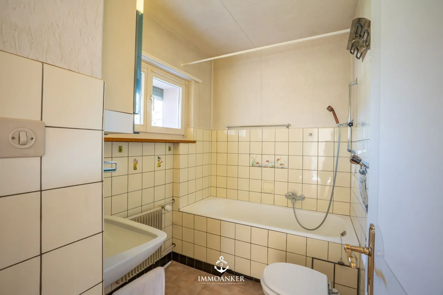 Une maison pleine de possibilités - Vivre avec vue et cœur à Mümliswil - Photo 6 sur 13