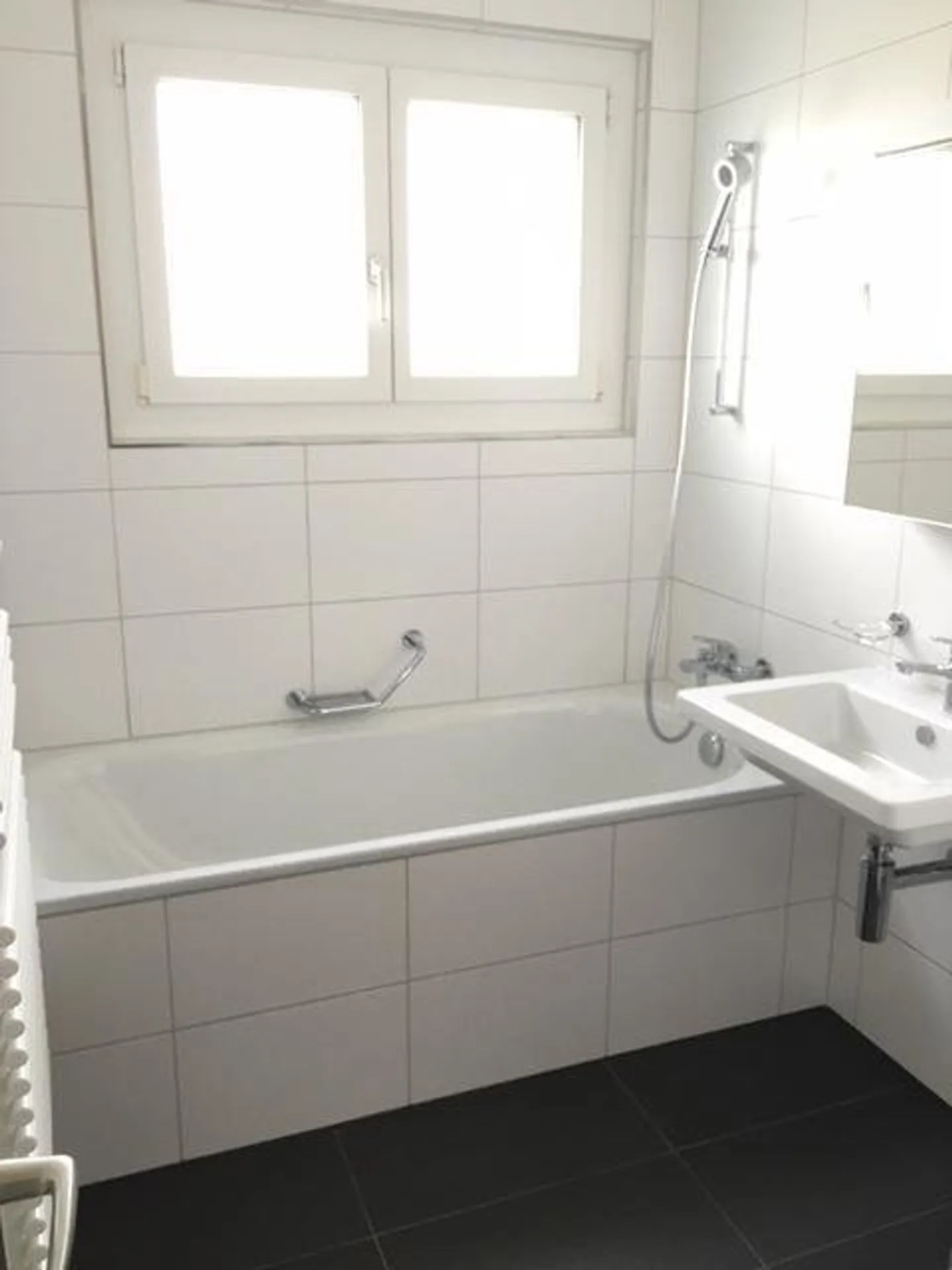 Appartamento 3 locali soleggiato in posizione tranquilla - Foto 6 di 8