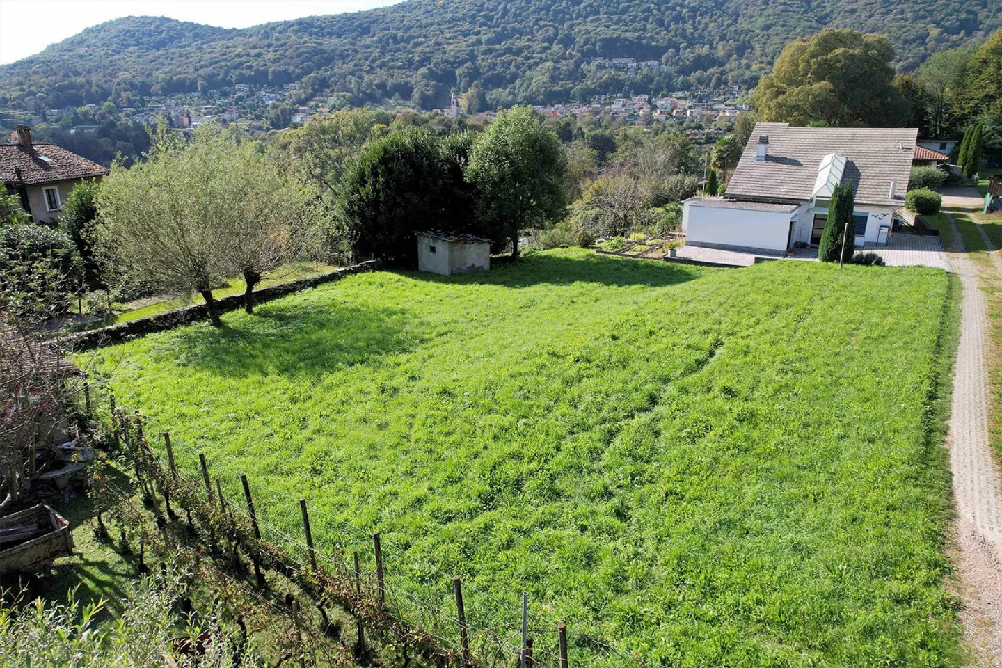 Terreno edificabile vicino a Lugano - Foto 8 di 12