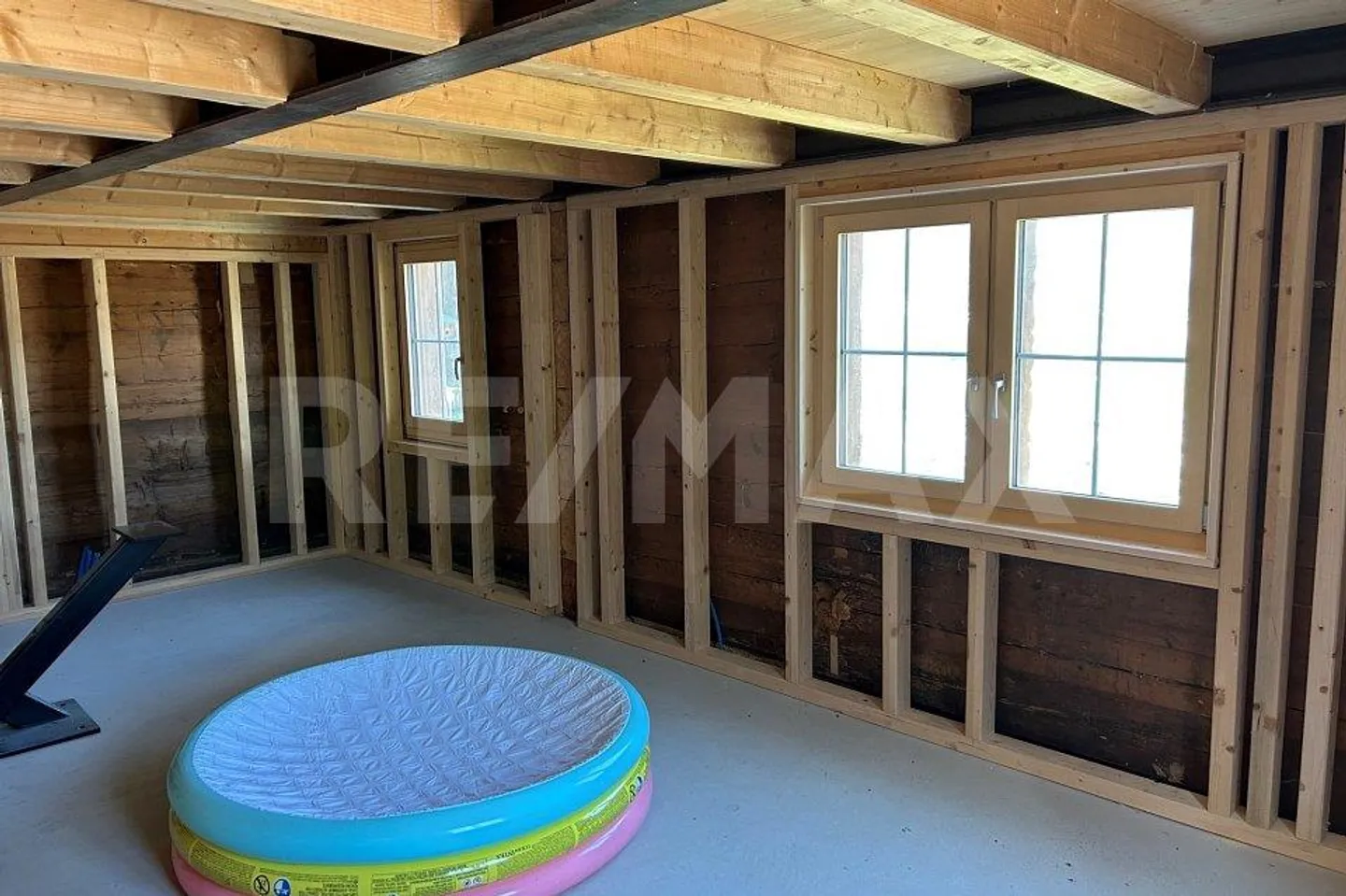 Unique opportunity in Mastrils - Spacious 1781m² plot with... - Photo 6 of 12